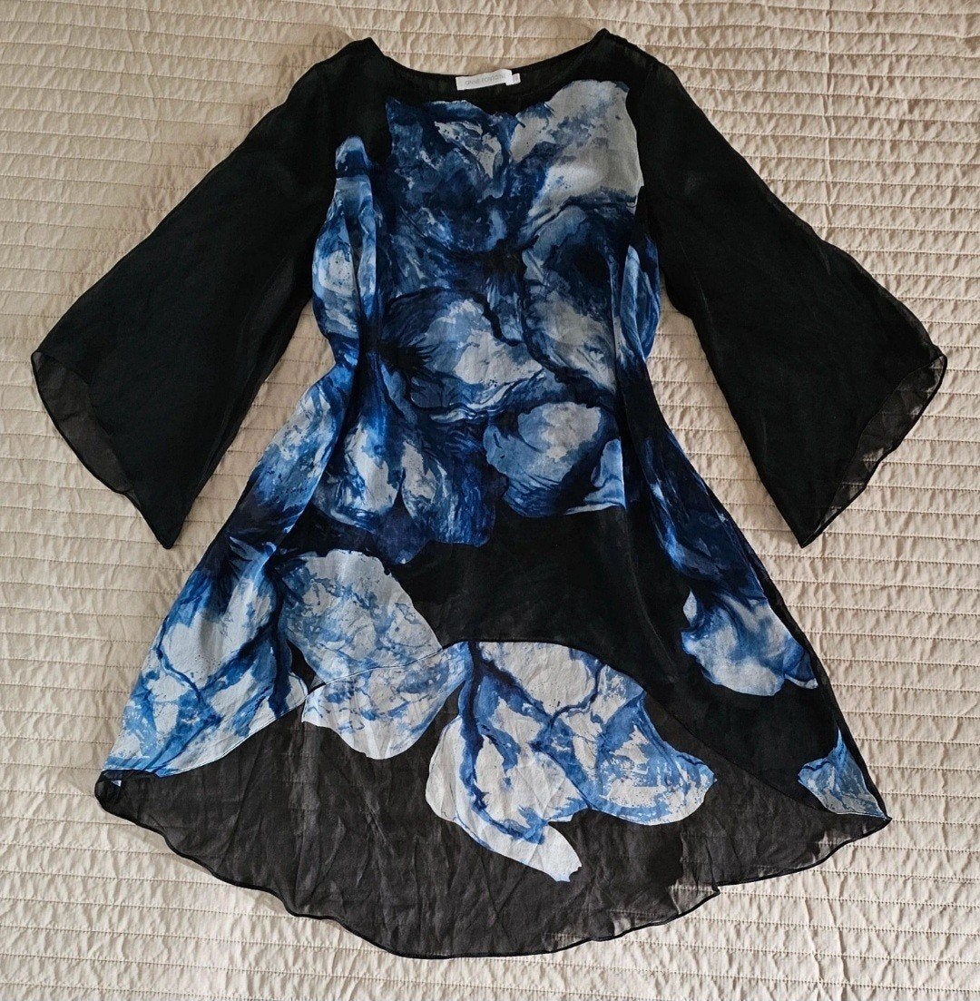 Anne Fontaine zijde blouse met langere achterkant.  Maat 40, Maat 38/40 (M), Overige kleuren, Zo goed als nieuw, Anne Fontaine