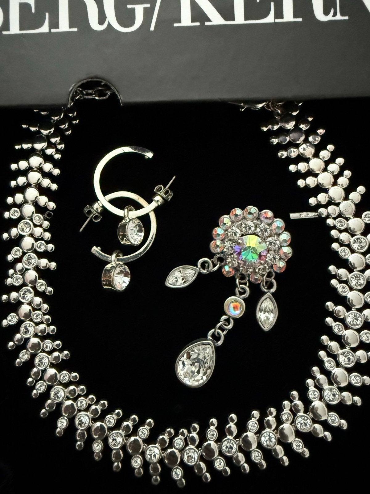 Dyrberg/Kern sieradenset: ketting, armband, oorbellen, broch, Met kristal, Overige materialen, Ophalen of Verzenden, Zo goed als nieuw
