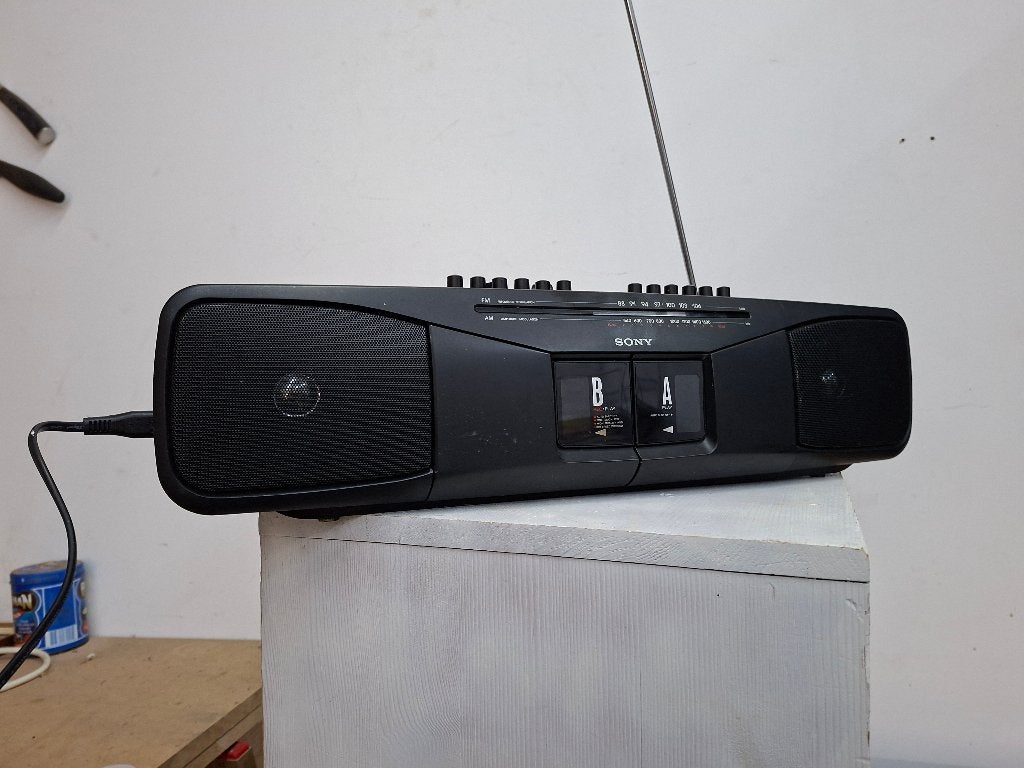 vintage radio sony cfs-w304 + dubbele casettedeck, Ophalen of Verzenden, Gebruikt, Radio