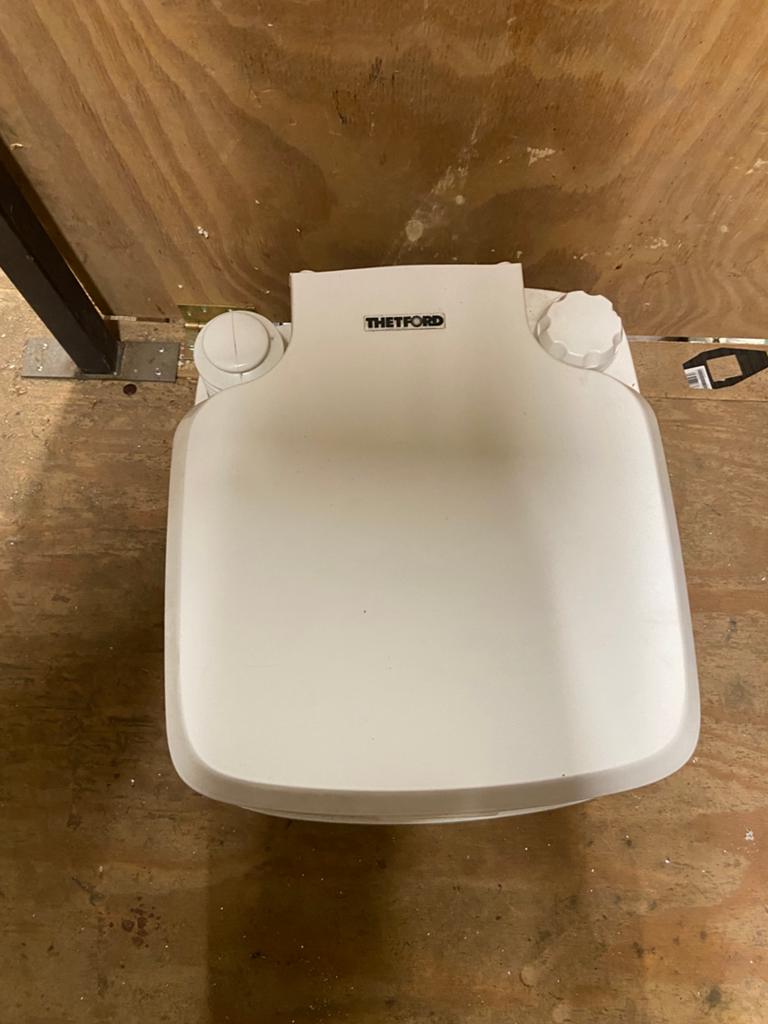 Thetford porta potty 145, Ophalen, Zo goed als nieuw