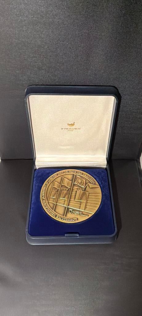 Herdenkingsmedaille Prins van Oranjehal Jaarbeurs 1994, Postzegels en Munten, Penningen en Medailles, Verzenden, Brons, Nederland