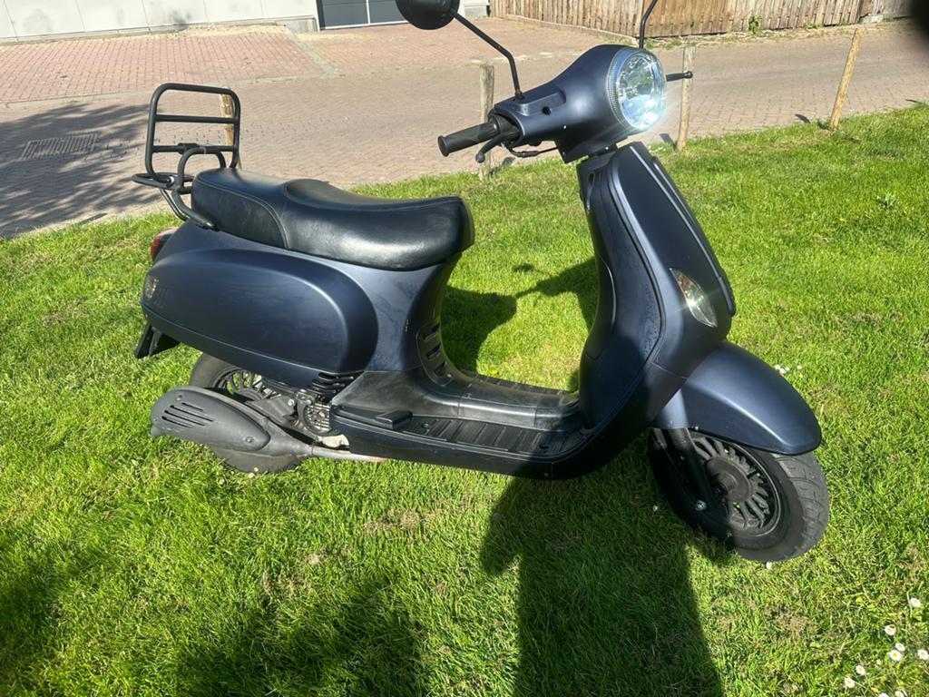 Vespa ( Turbho) LX Look-a-like Scooter - Mat donker blauw, Ophalen, Gebruikt, Overige modellen, Maximaal 45 km/u