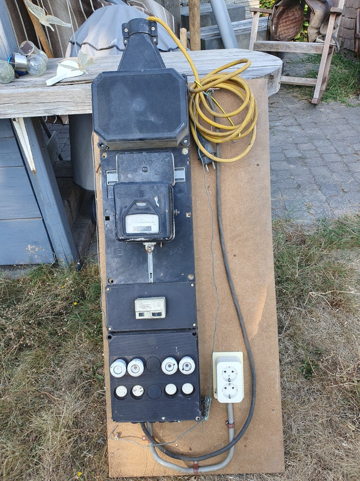(bouw) meterkast, Ophalen