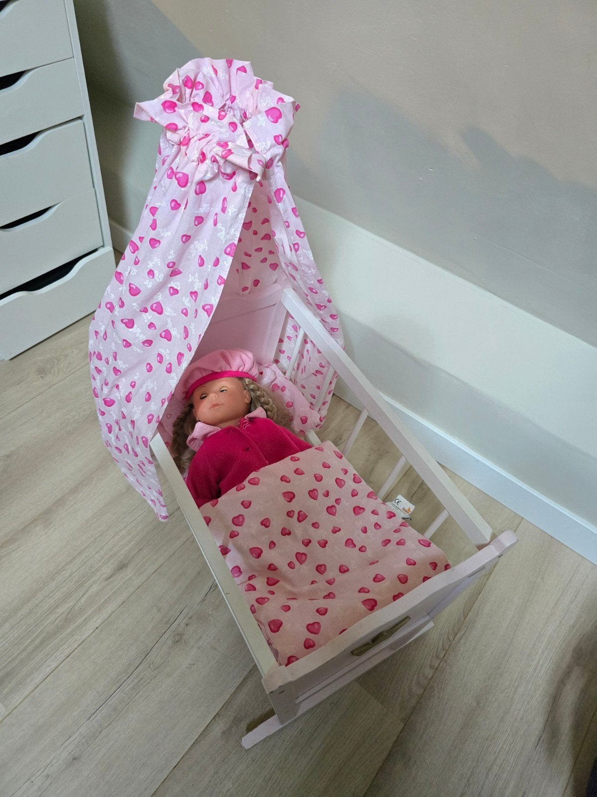 Pinolino poppen wieg incl pop, Kinderen en Baby's, Speelgoed | Poppen, Ophalen, Zo goed als nieuw, Babypop