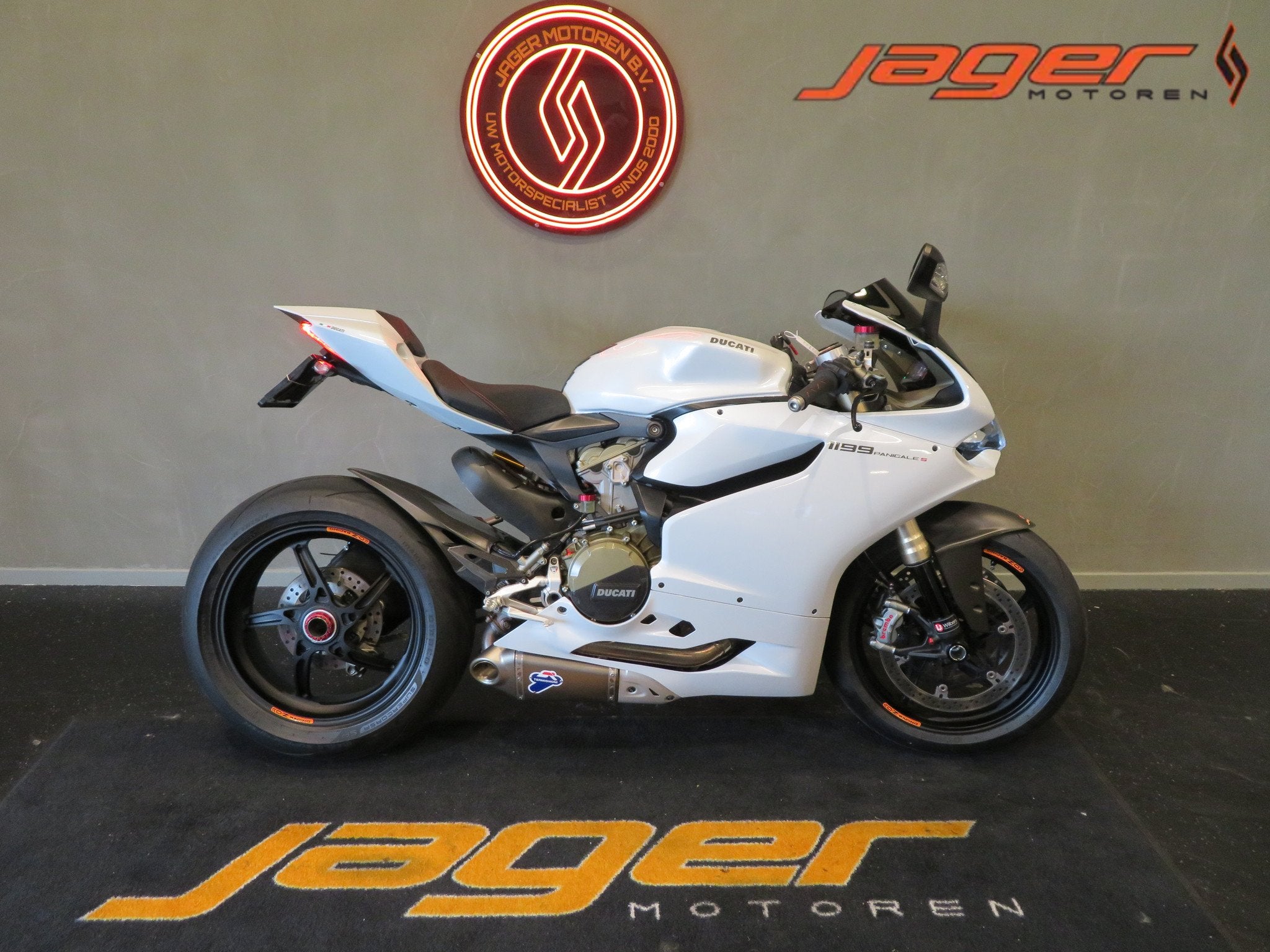 Ducati PANIGALE 1199 ABS TERMIONI CARBON (bj 2013), Motoren, 1198 cc, Super Sport, Gebruikt, Bedrijf