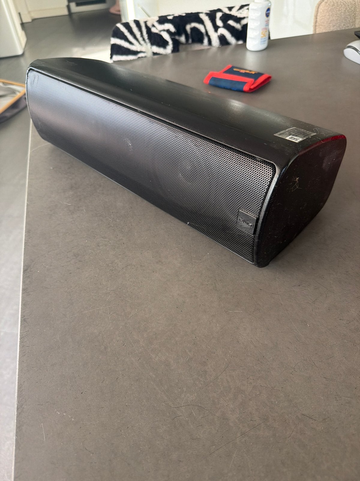 Canton AV 700 Center Speaker - Zwart, 100 Watt, Overige merken, Gebruikt, Ophalen of Verzenden, 60 tot 120 watt