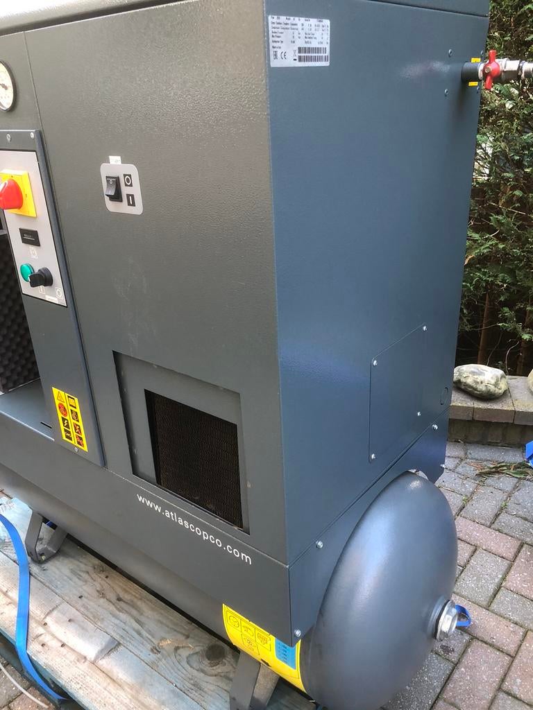 compressor /zuigercompressor geluidgedempt 380 v, Ophalen