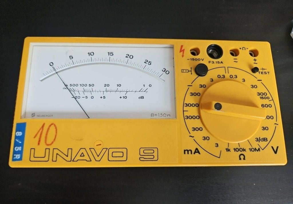 Neuberger UNAVO 9 analoge multimeter + WinTV kaart, Doe-het-zelf en Verbouw, Meetapparatuur, Ophalen of Verzenden, Gebruikt, Multimeter