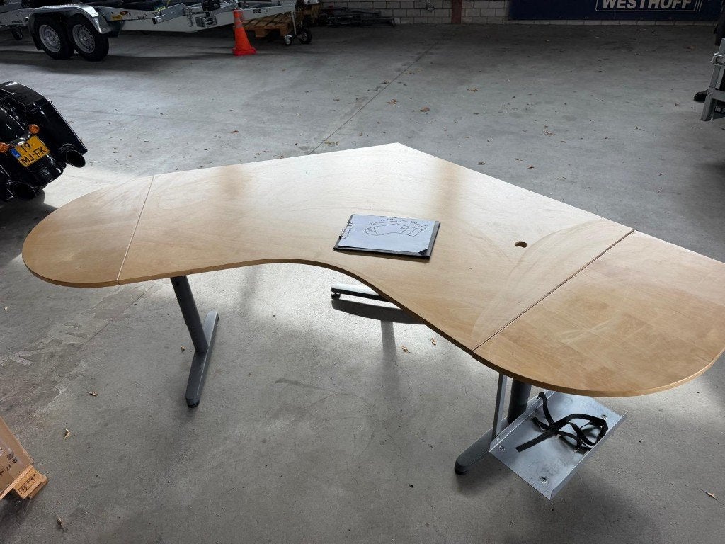 BUREAU / BURO / LADENKASTJE/ ROLLUIKKAST IKEA, Ophalen, Gebruikt, Scandinavisch, Hout