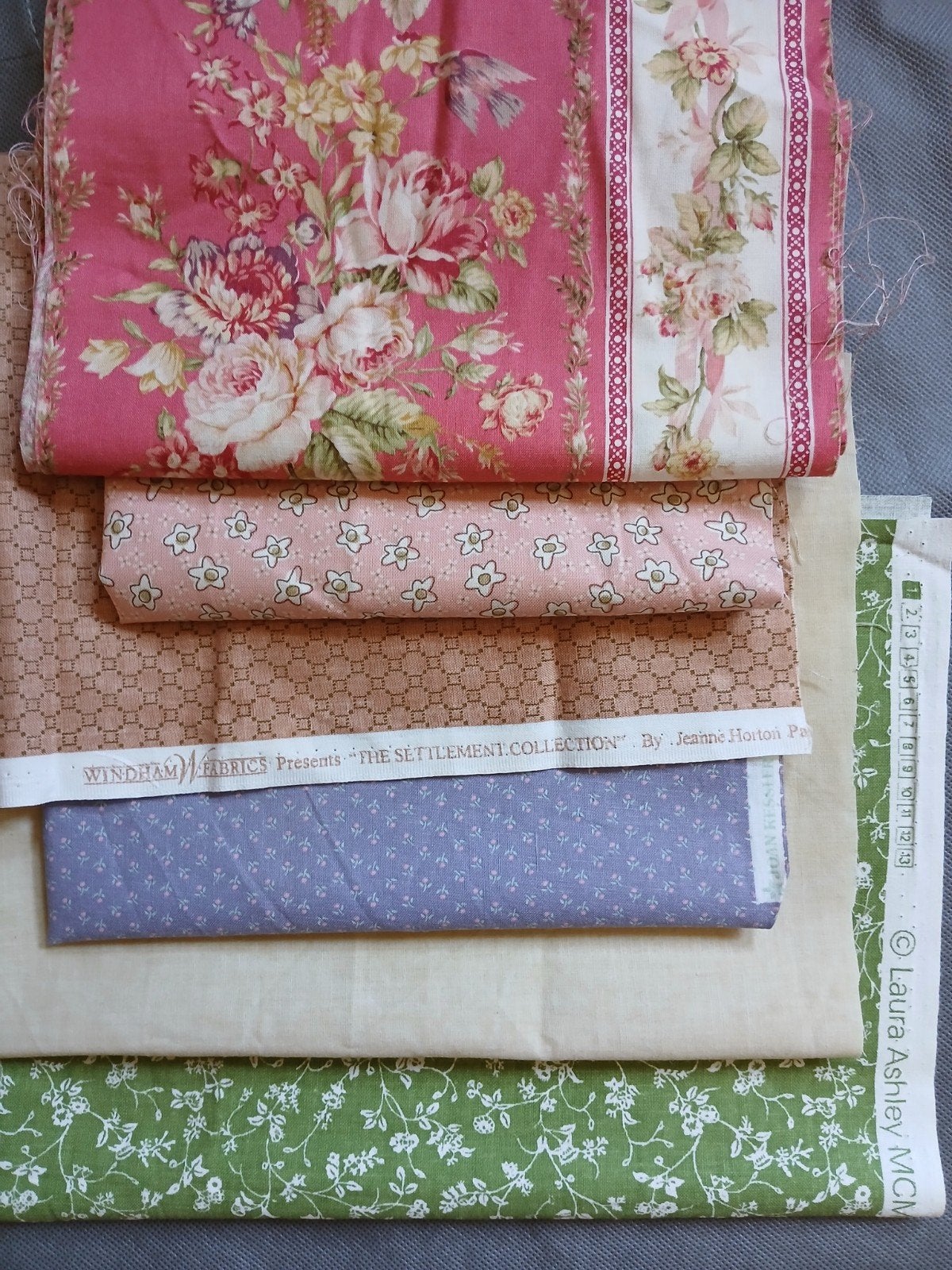 Pakketje quilt stofjes, Hobby en Vrije tijd, Stoffen en Lappen, Overige kleuren, Ophalen of Verzenden, Zo goed als nieuw, 30 tot 120 cm