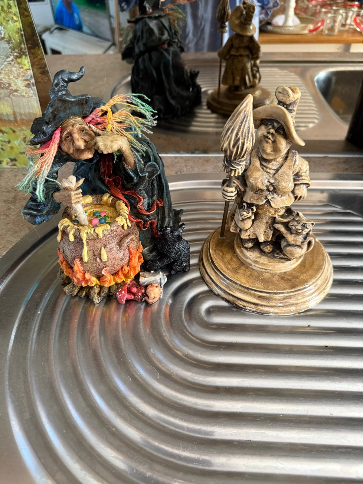 Alleen de eenkleurige heks is nog te koop,, Ophalen, Zo goed als nieuw, Fantasy