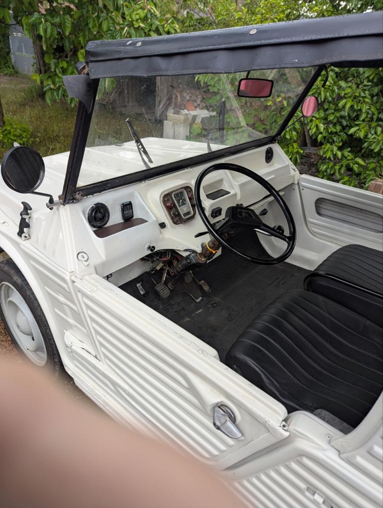 Mehari, Auto's, Te koop