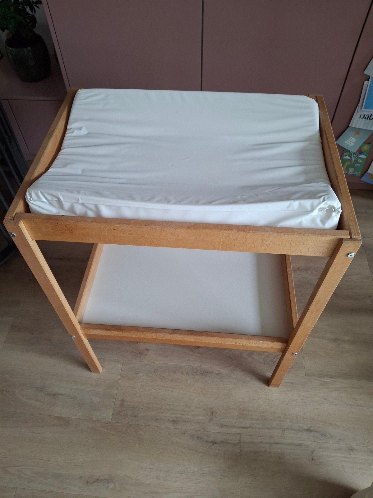 Baby commode met accessoires, Ophalen, Zo goed als nieuw, Commode