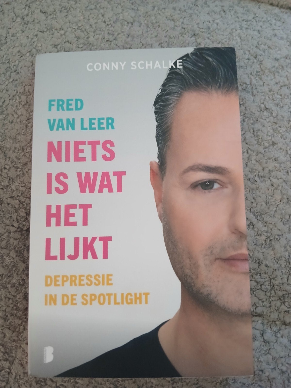 Fred van Leer - Niets is wat het lijkt, Ophalen of Verzenden, Zo goed als nieuw, Fred van Leer; Conny Schalke