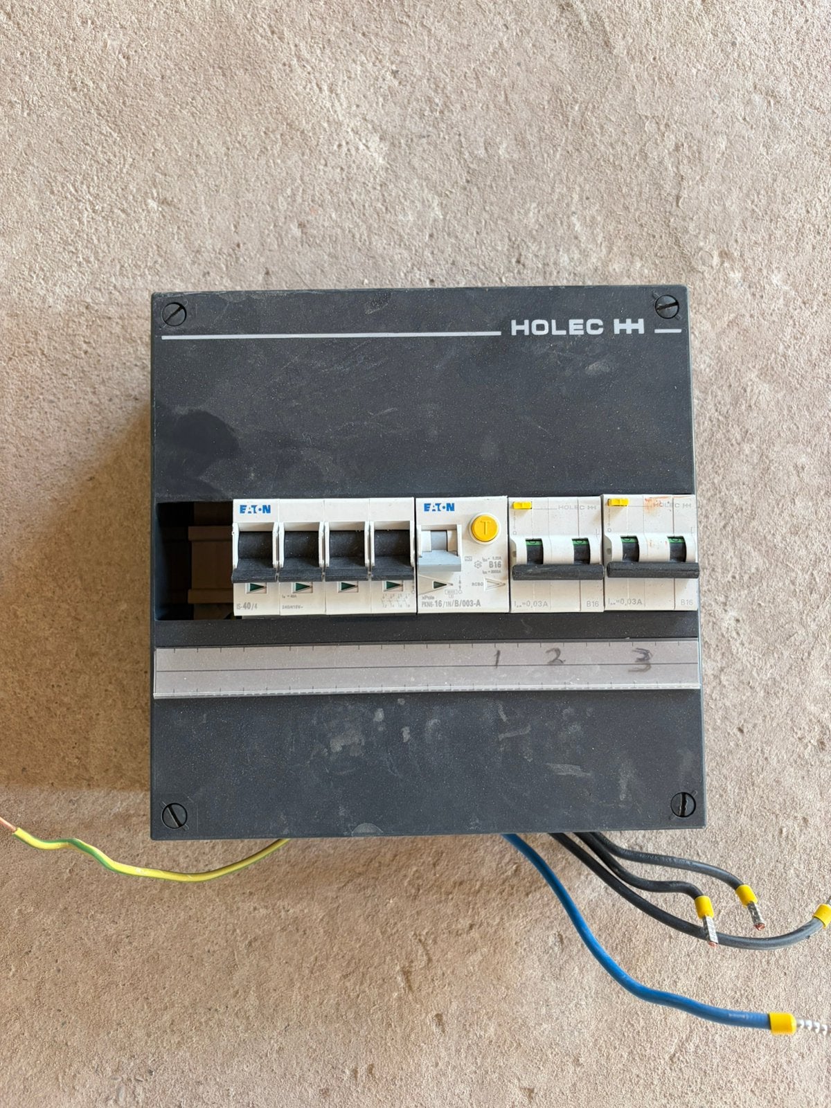 Groepenkast Holec, Hobby en Vrije tijd, Elektronica-componenten, Ophalen of Verzenden, Zo goed als nieuw