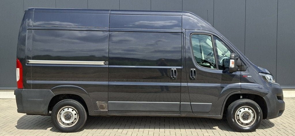 Fiat Ducato 2.3 MJ L2H2 Euro 6 | Airco | Cruise control | Bl, Voorwielaandrijving, Gebruikt, Euro 6, Zwart