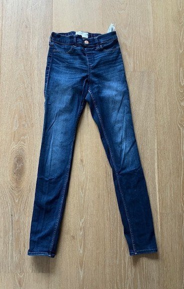 Mooie jegging Abercrombie & Fitch maat 164, Broek, Meisje, Abercrombie & Fitch, Ophalen of Verzenden