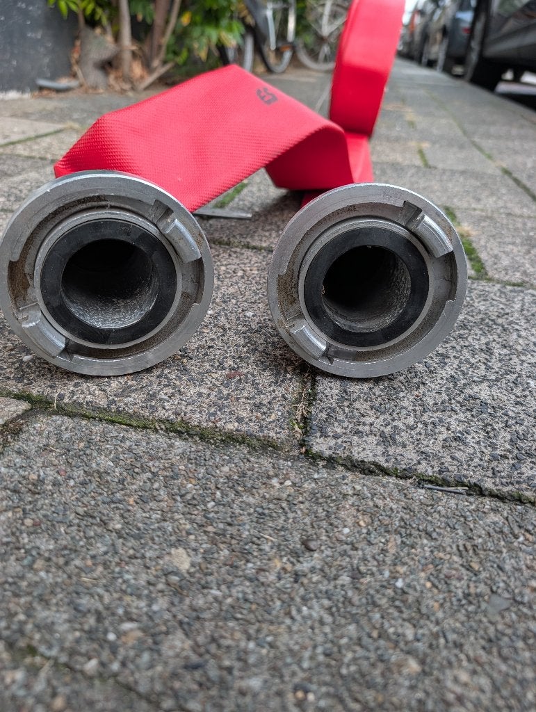 Brandslang Storz koppelingen. nok 81mm, 2 duims, 30meter, Ophalen of Verzenden, Zo goed als nieuw, Overige typen