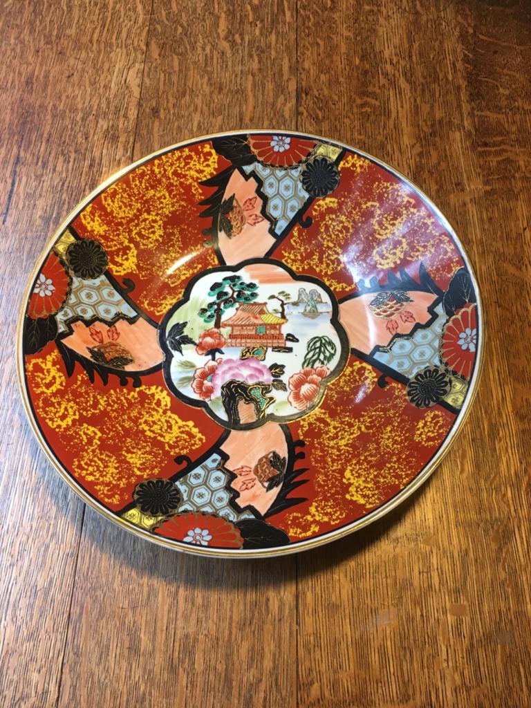 Decoratieve Japanse schaal met traditioneel patroon, Antiek en Kunst, Ophalen of Verzenden