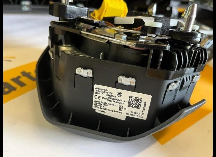 Airbagset VOLKSWAGEN POLO 2G 2022-2024 ORIGINEEL DASHBOARD, Gebruikt, Volkswagen, Volkswagen AG, Berliner Ring 2
38440  Wolfsburg, DE