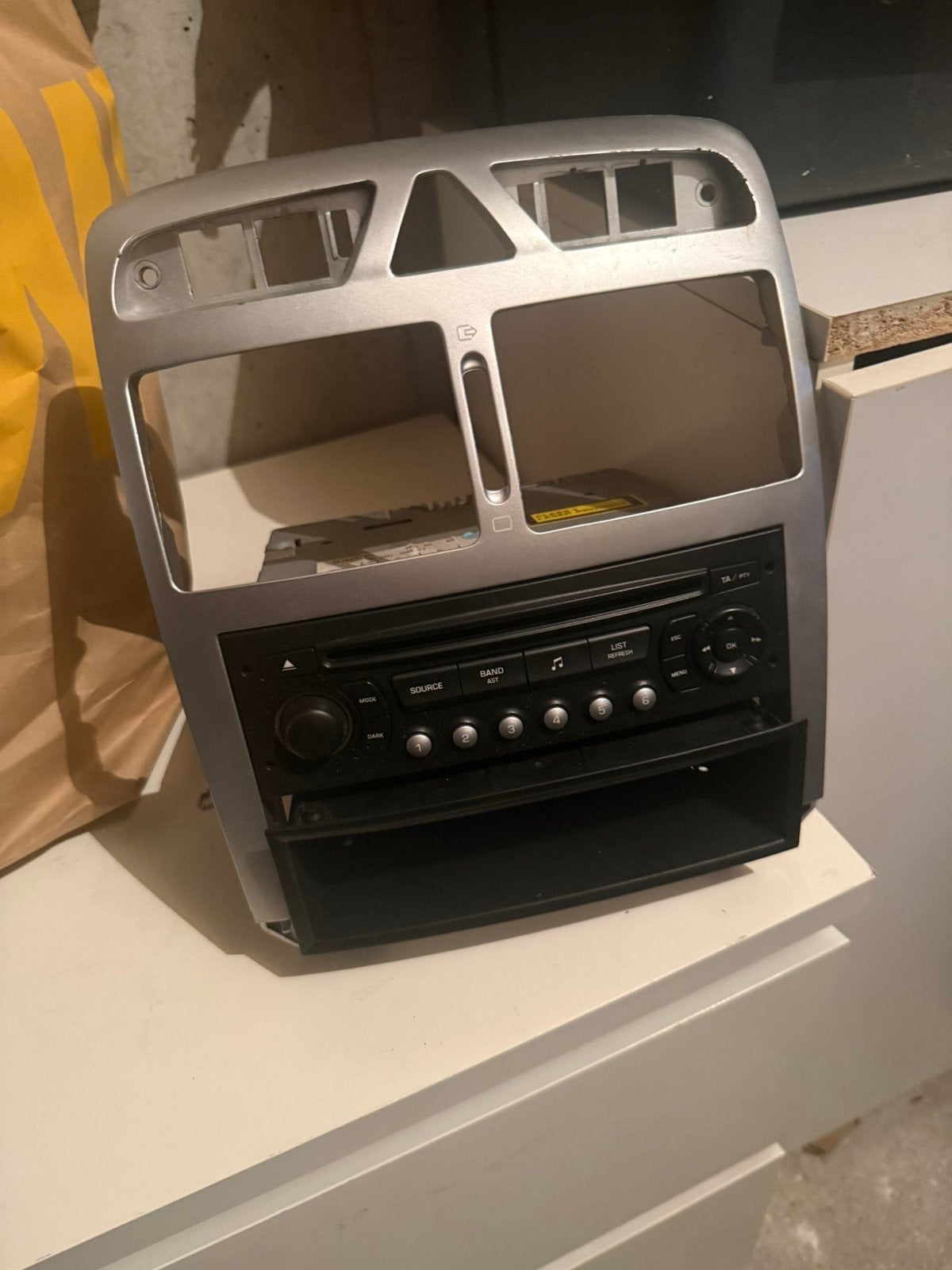 Peugot 307 radio, Ophalen, Zo goed als nieuw