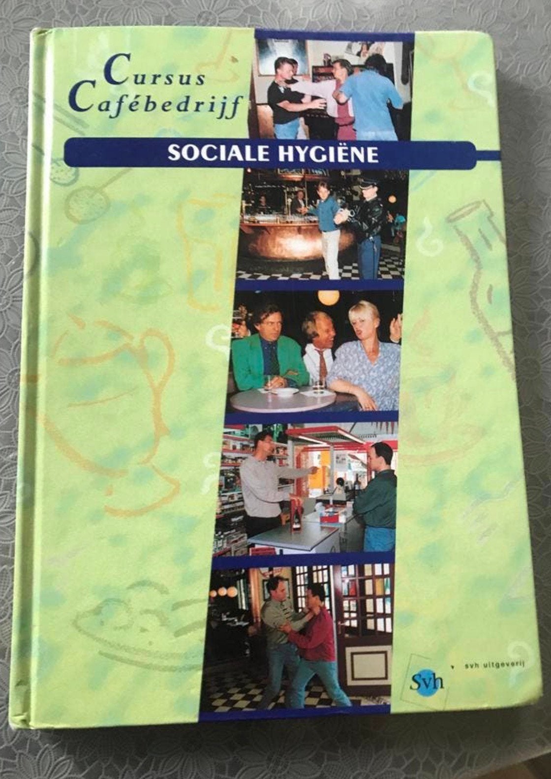 Cafébedrijf en Sociale hygiëne, Ophalen of Verzenden, Zo goed als nieuw, MBO