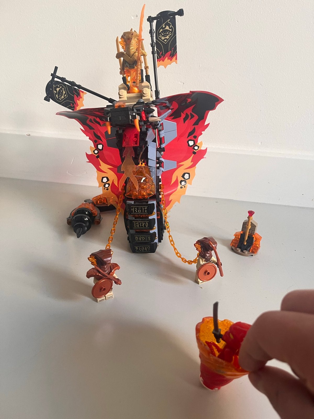 Lego Ninjago Scepter van de Gouden Slang (mist vlag), Inclusief minifiguren, Gebruikt, Lego, Ophalen of Verzenden