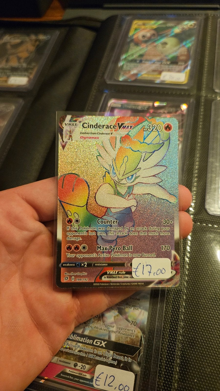 Cinderace Vmaxi Rainbow Pokemonkaart!, Ophalen of Verzenden, Zo goed als nieuw