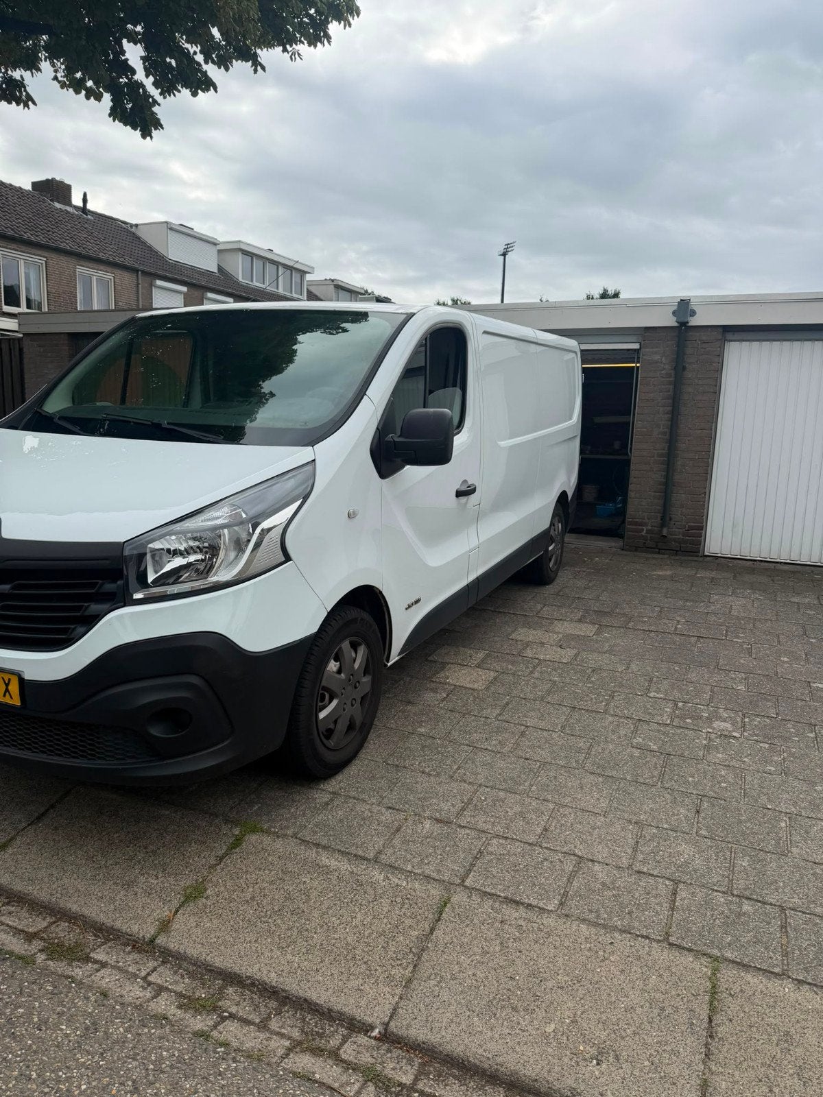renault trafic, Voorwielaandrijving, Euro 5, Stof, Zwart