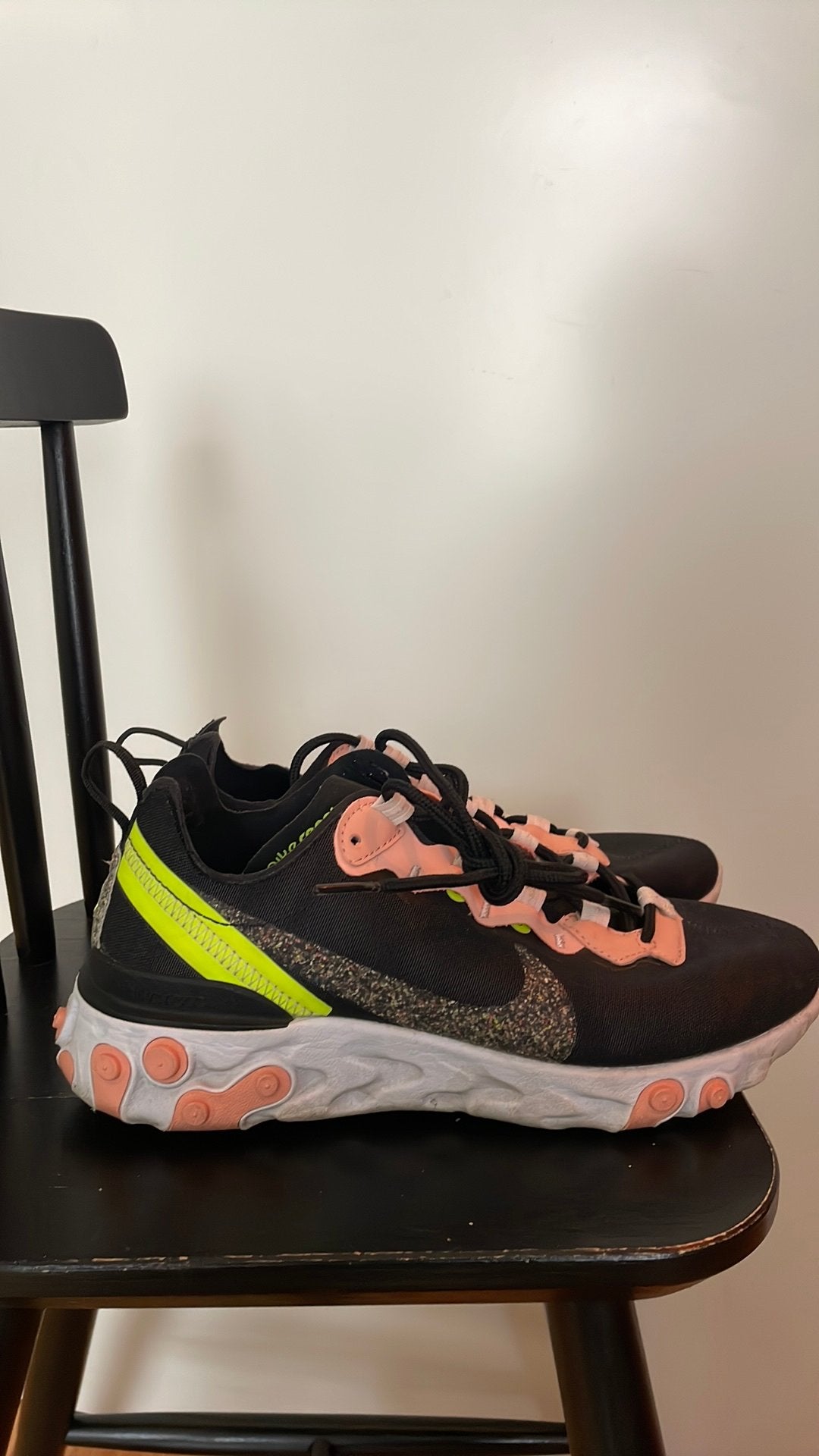 Nike react element sneakers mt 38,5, Ophalen of Verzenden, Zo goed als nieuw, Sneakers of Gympen