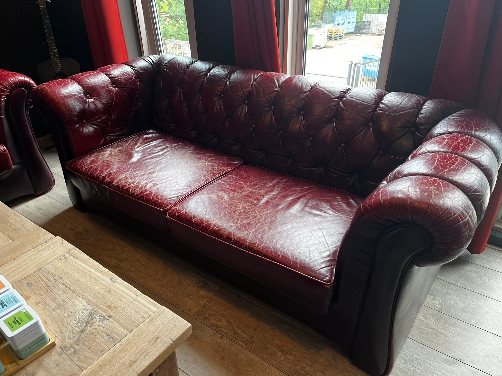 4 Chesterfield banken en fauteuil, Huis en Inrichting, Banken | Bankstellen, Ophalen, Gebruikt, 150 tot 200 cm, Vintage