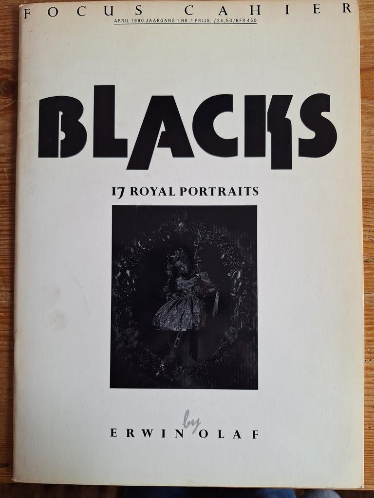 Blacks 17 royal portraits by Erwin Olaf, Ophalen of Verzenden, Erwin Olaf, Gelezen, Fotografen