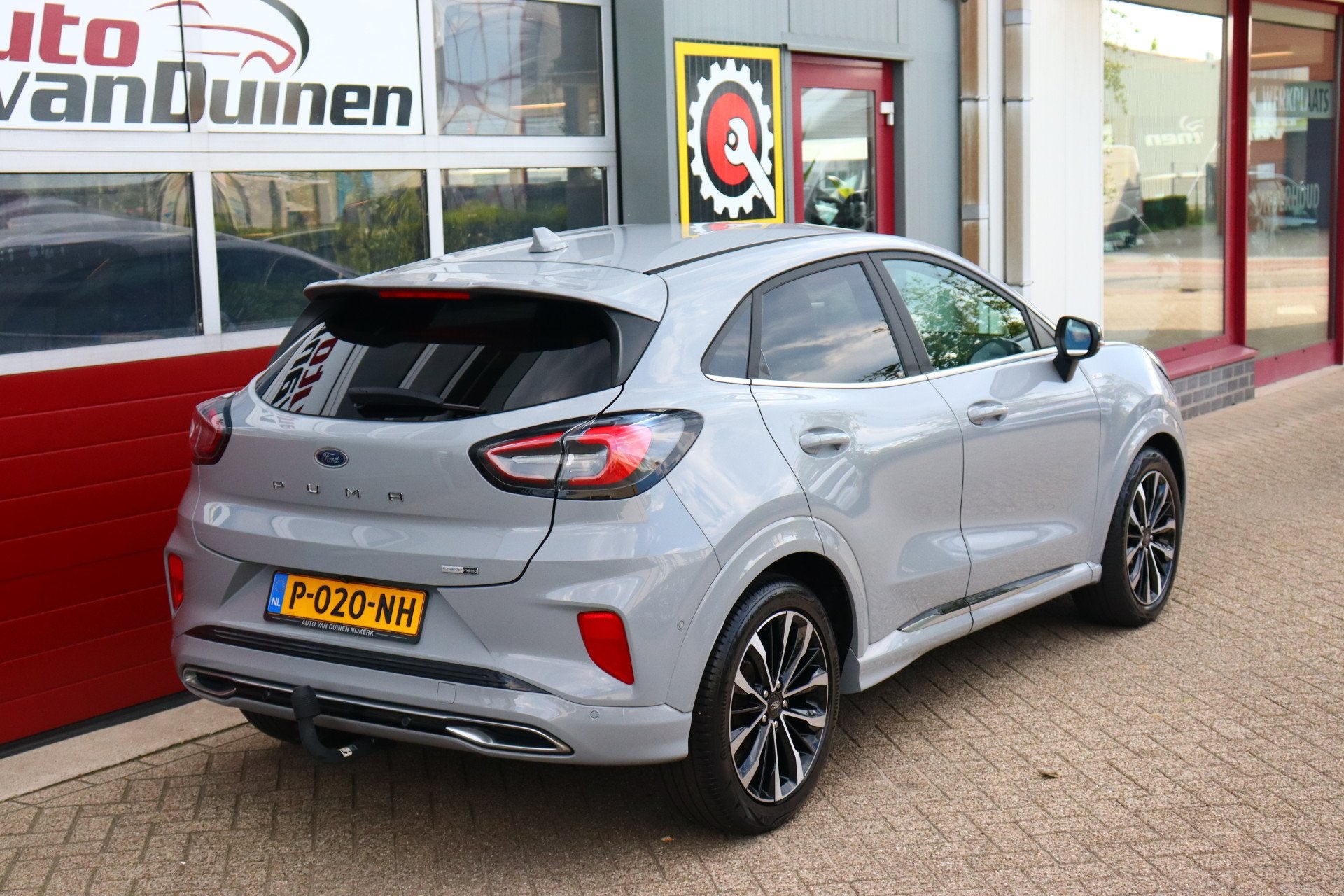 Ford Puma 1.0 EcoBoost Hybrid ST-Line Vignale O.a: Afn. trek, Met garantie (alle), Bedrijf, Hybride Elektrisch/Benzine, 3 cilinders