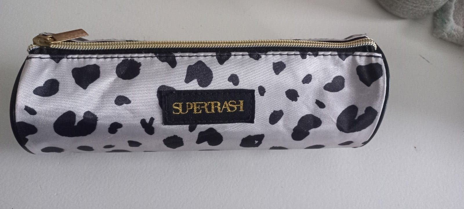 Nieuwe etui van Supertrash, Ophalen of Verzenden, Nieuw