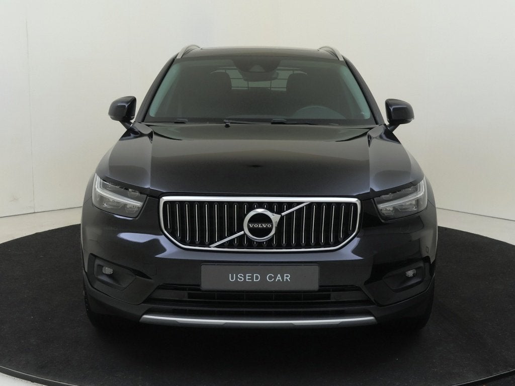 Volvo XC40 T5 Inscription | Trekhaak | Panoramadak | Stoel e, Dealer onderhouden, Met garantie (alle), Zwart, Bedrijf