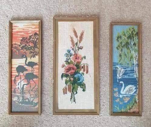 Vintage geborduurd wanddecoraties - schilderijen, Gebruikt, Achter glas, Meerkleurig, Textiel