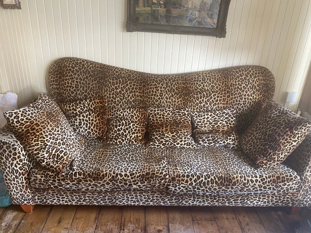 3-zitsbank met luipaardprint in goede staat, Hout, Gebruikt, Driepersoons, 75 tot 100 cm