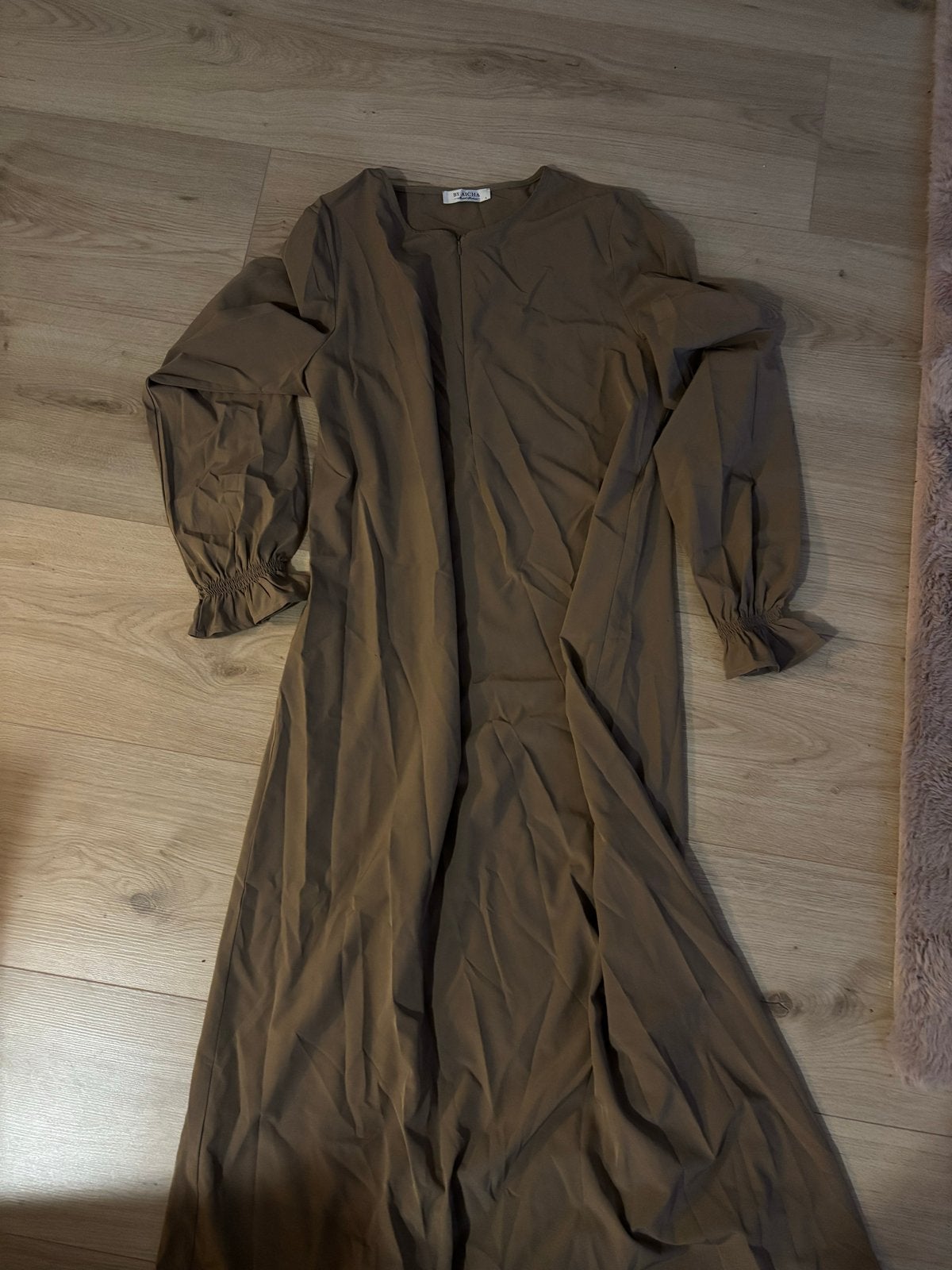ByAicha Lichtgewicht Abaya - Comfortabel en Stijlvol, Bruin, Maat 42/44 (L), Ophalen of Verzenden, Zo goed als nieuw