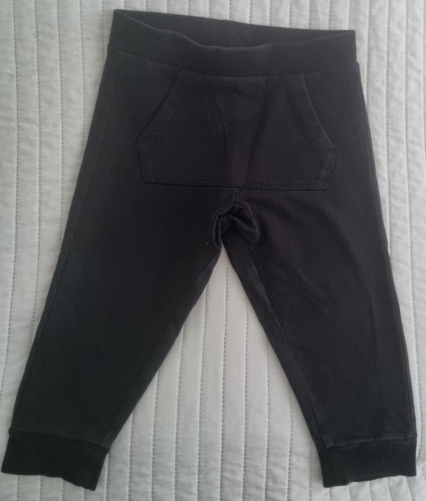 Moncler broekje zwart maat 80 merk broeken baby kleding, Zo goed als nieuw, Moncler, Broekje, Verzenden