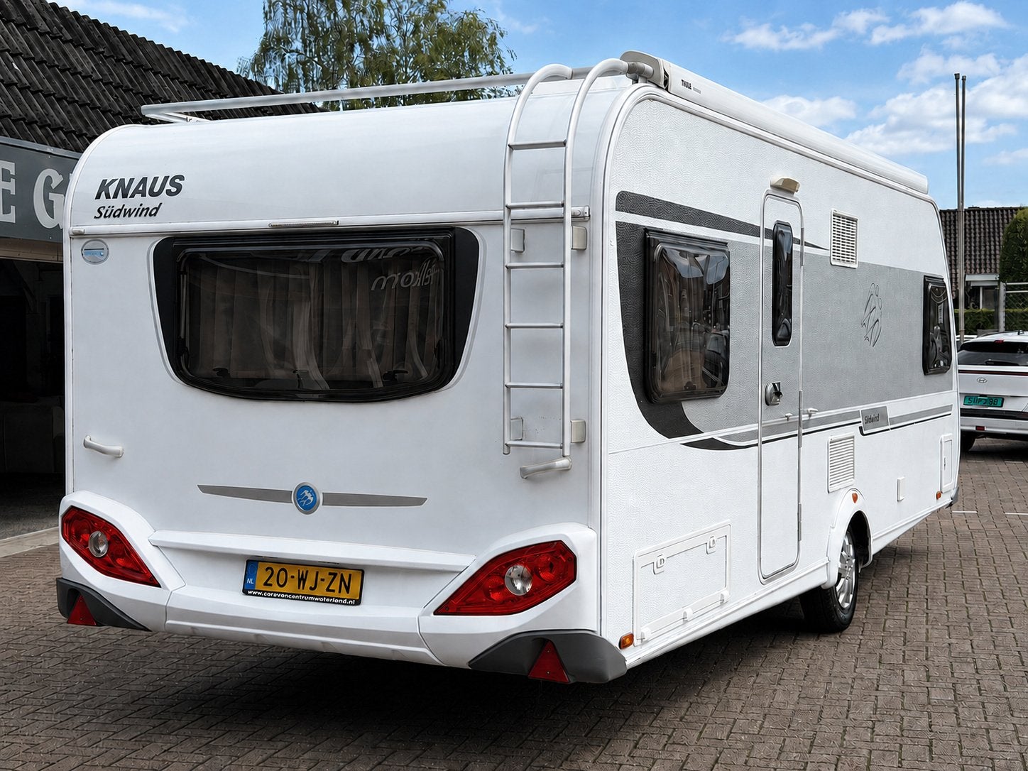 Knaus Sudwind 590 | Luifel | Horre | Toilet | Douche | Keuke, Caravans en Kamperen, Info@garagegelderland.nl, Bedrijf, Knaus, Garage Gelderland