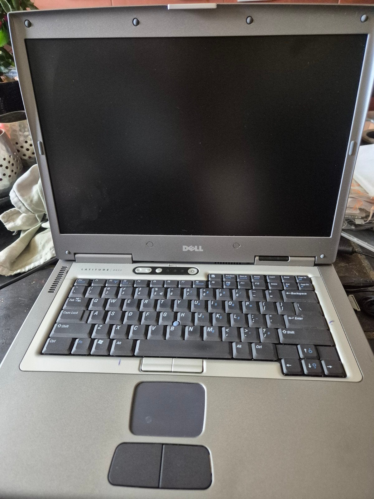 Dell laptop VINTAGE, Computers en Software, Windows Laptops, Gebruikt, 15 inch, Minder dan 2 Ghz, Ophalen of Verzenden