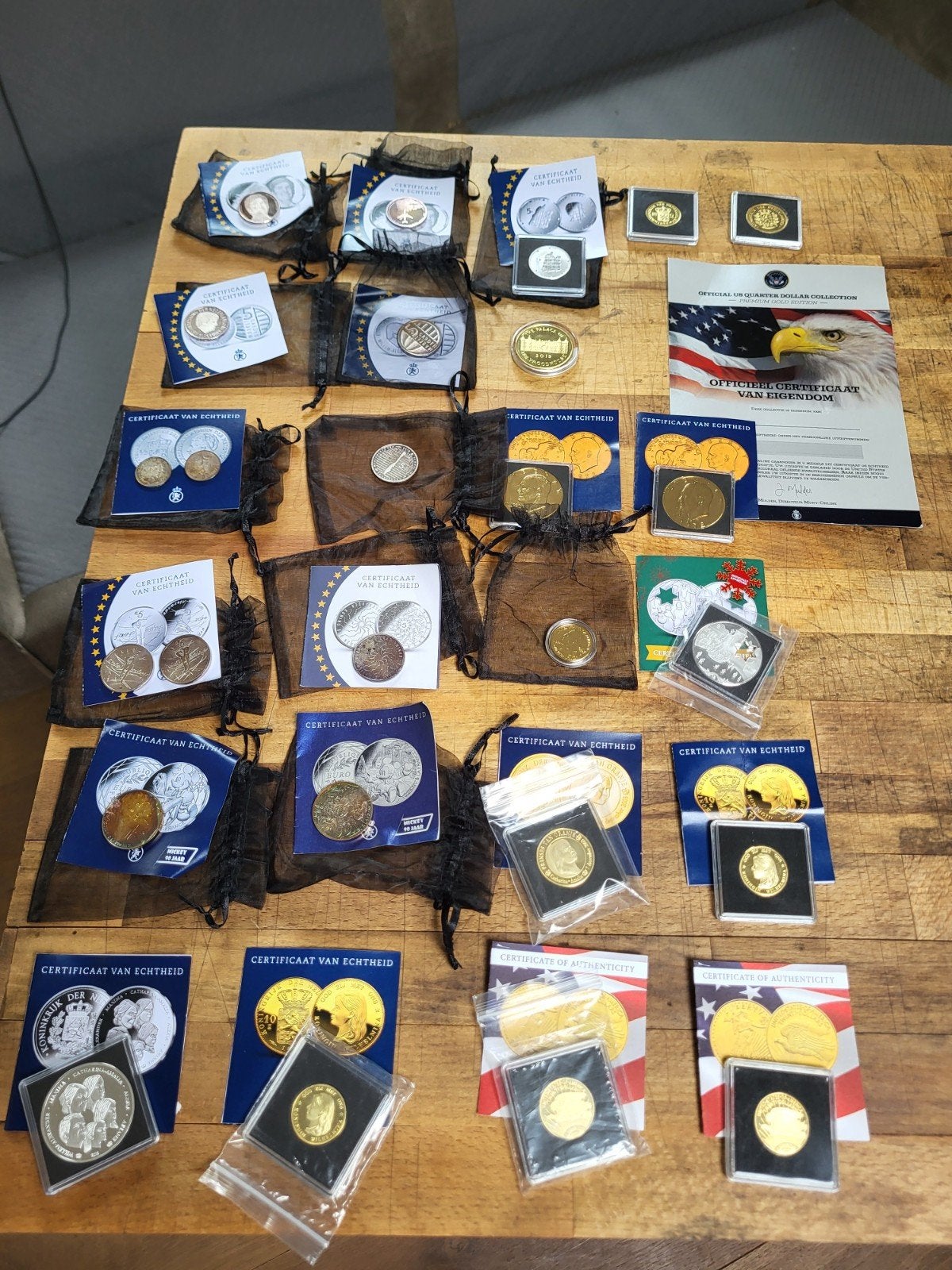 Grote collectie herdenkingsmunten en verzamelmunten, Postzegels en Munten, Munten en Bankbiljetten | Toebehoren, Ophalen of Verzenden