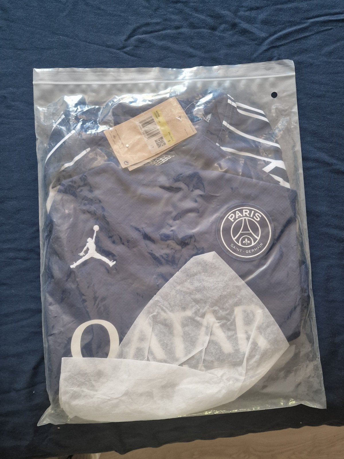 2 PSG shirts, Maat S, Ophalen of Verzenden, Nieuw, Shirt