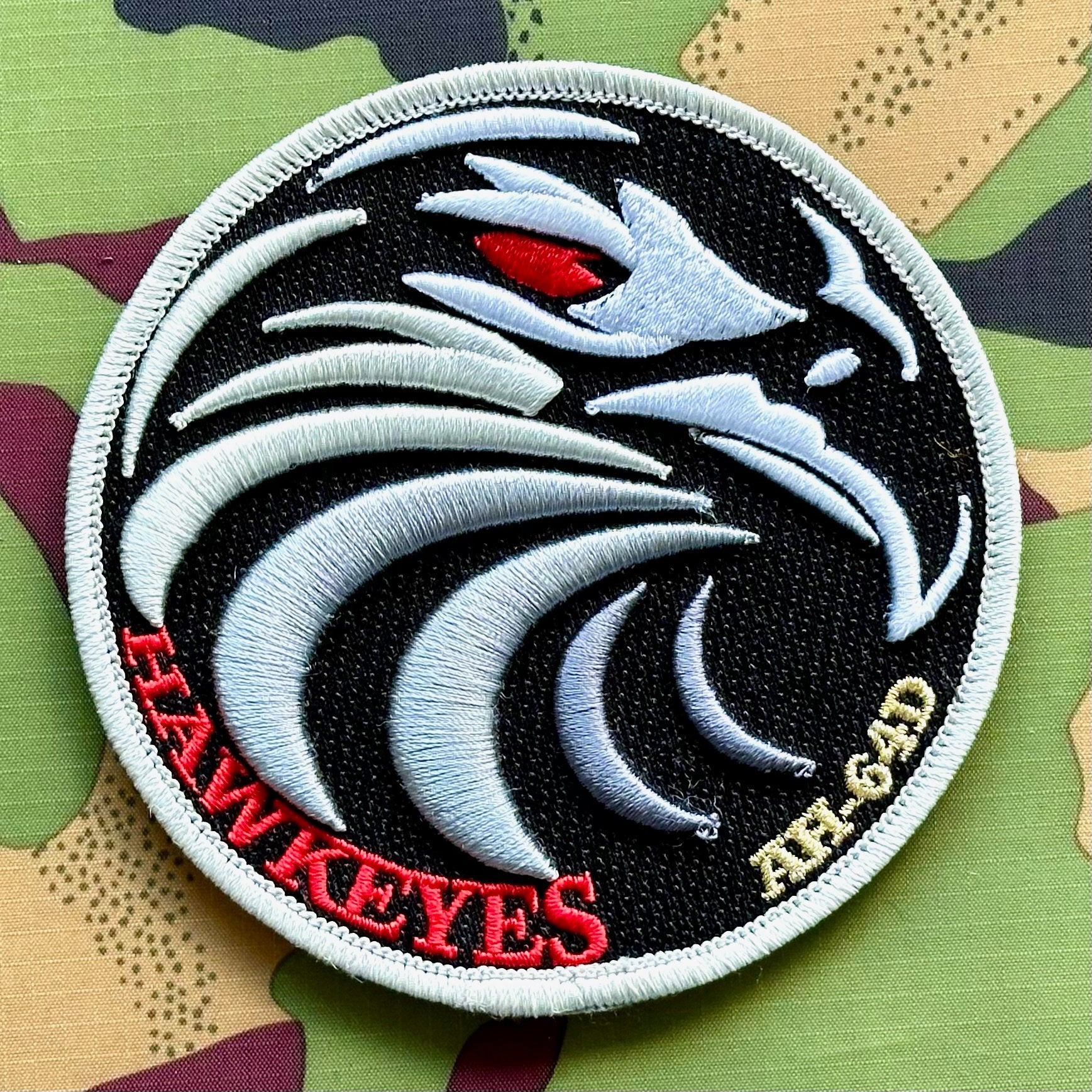 Patch RNLAF 301 SQN AH-64D Hawkeyes, Verzamelen, Militaria | Algemeen, Ophalen of Verzenden, Luchtmacht, Nederland, Embleem of Badge