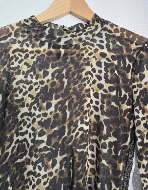 Panterprint top met lange mouwen M - Nu Denmark, Kleding | Dames, Maat 38/40 (M), Bruin, NU Denmark, Ophalen of Verzenden