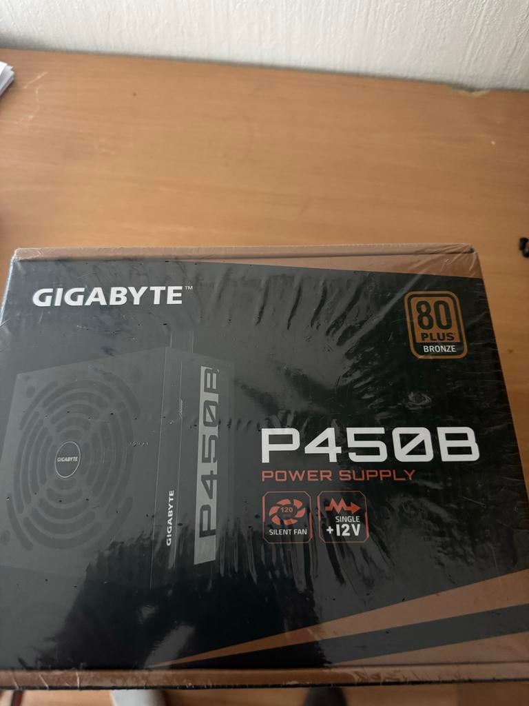 Nieuwe GIGABYTE P450B PSU - 450W, 80 Plus Bronze, Computers en Software, Interne voedingen, Ophalen of Verzenden, Nieuw