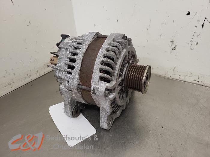 Dynamo van een Renault Trafic, Auto-onderdelen, Motor en Toebehoren, Gebruikt, -, Renault, -