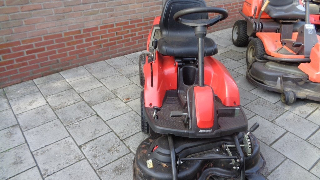 wegens inruil 3x husqvarna frontmaaiers komen zo uit het wer, Ophalen, Gebruikt, Husqvarna, Nederland
