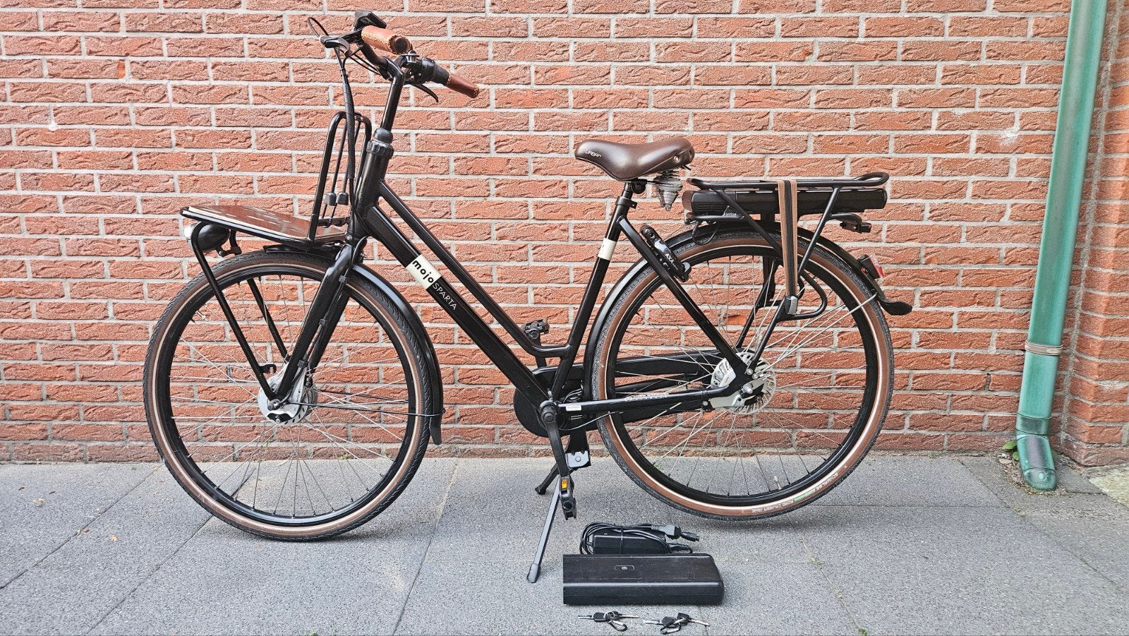 Nette Sparta Dames E-bike transportfiets met 2 accu's, Fietsen en Brommers, Ophalen, Sparta, Zo goed als nieuw, 47 tot 51 cm