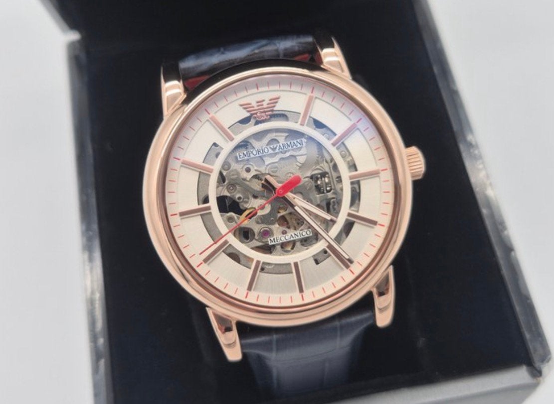 Armani skeleton horloge nieuw, Sieraden, Tassen en Uiterlijk, Horloges | Heren, Overige materialen, Leer, Polshorloge, Nieuw